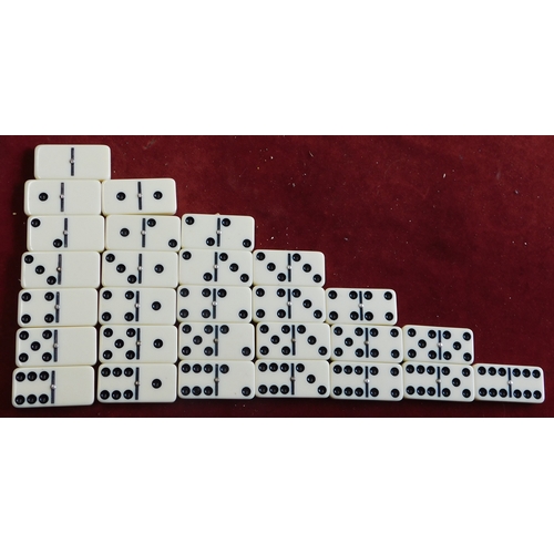 366 - Domino Set. Wooden with counter. Very clean, good quality