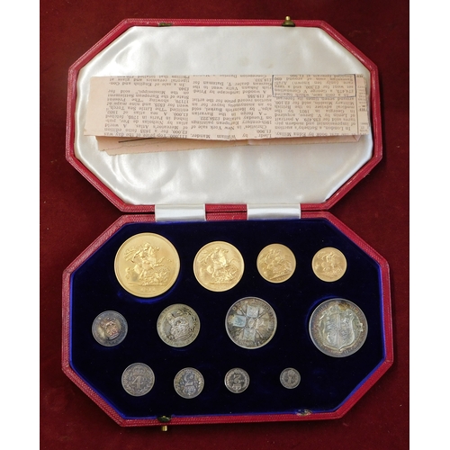 502 - Great Britian 1911 Gold Coronation set including £5 to Maundy Penny (12 coins), in Royal Mint red bo... 