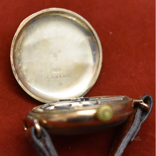 233 - Men's 9ct Gold Trench Watch from 1914. Hallmarked case with swing lugs. Nice enamelled dial with Red... 