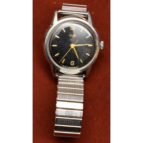 234 - Men's Tissot Wrist Watch late 1960s early 1970s. Black dial with gold hands. Centre seconds hand. Me... 