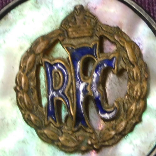 272 - British WWI Royal Flying Corps sweetheart badge, brass and enamel with pearl backing disc with circu... 