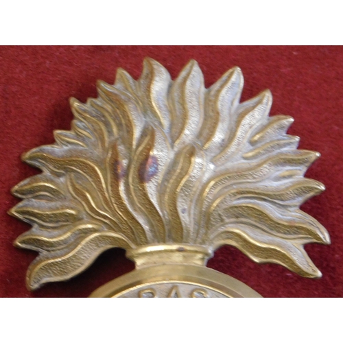 303 - Royal Madras Fusiliers (102nd Regiment of Foot) British Glengarry Victorian Cap Badge, KK 578, gildi... 