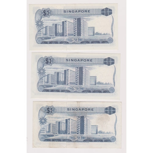 158 - Singapore 1967-1972 1 Dollar, (P1), GVF (3 in total)