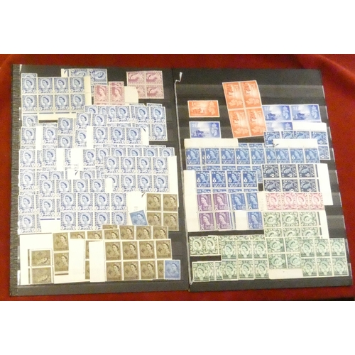 189 - Great Britain 1948-1970 regional issues u/m in signles, pairs, strips and blocks. Channel Island gen... 