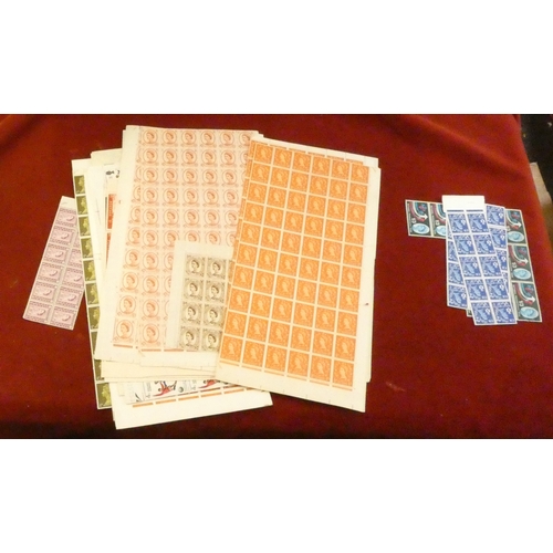 204 - Great Britain 1958-1968 SG570 u/m orange red sheets of 240 and 120, SG577 u/m 41/2d chestnut four bl... 