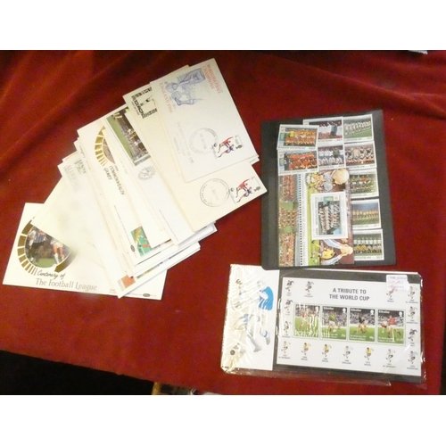 217 - Great Britain 1966-2002 sports FDCs and commemmorative covers: football (10), general sports (4), cr... 