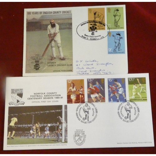 217 - Great Britain 1966-2002 sports FDCs and commemmorative covers: football (10), general sports (4), cr... 