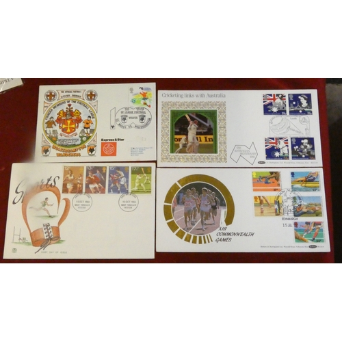 217 - Great Britain 1966-2002 sports FDCs and commemmorative covers: football (10), general sports (4), cr... 