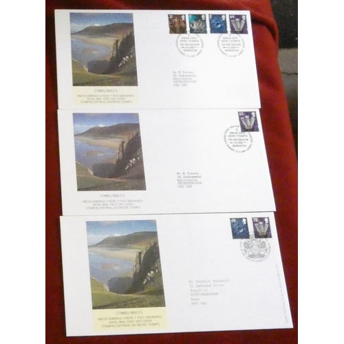 227 - Great Britain 1970-2009 regional issues - Wales, 12 neatly addressed FDCs and five presentation pack... 