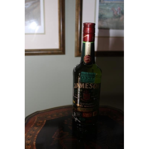 337 - Jameson Irish Whiskey Great Urban Escape Whiskey (700ml Bottle)