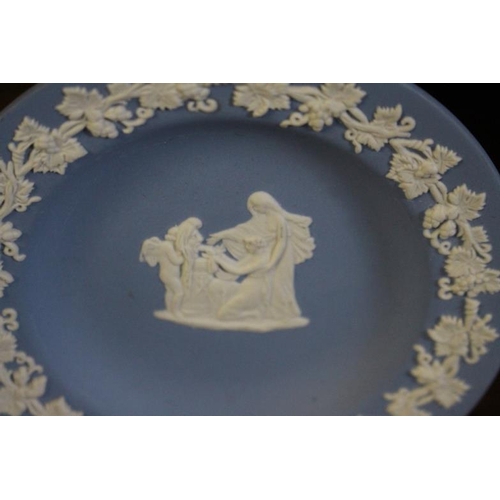 394 - 3 Wedgewood Parianware Christmas Plates and 3 others