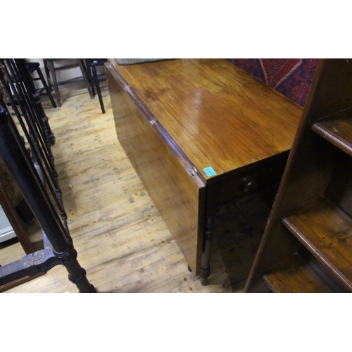 65 - Early Victorian Mahogany Dining Table - centre of a larger Table