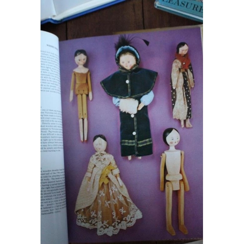 110 - Doll Collecting (4 books) including 1.  Collectors Blue Book 