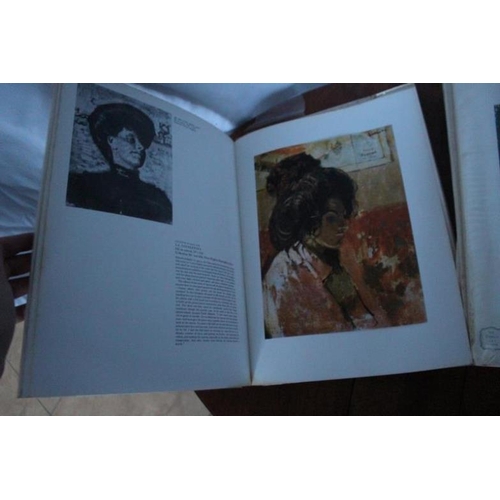 117 - 5 x 16 Beautiful Full Colour Prints in Booklet Including Rembradt, Ben Nicholson, Rousseau, Sicket, ... 