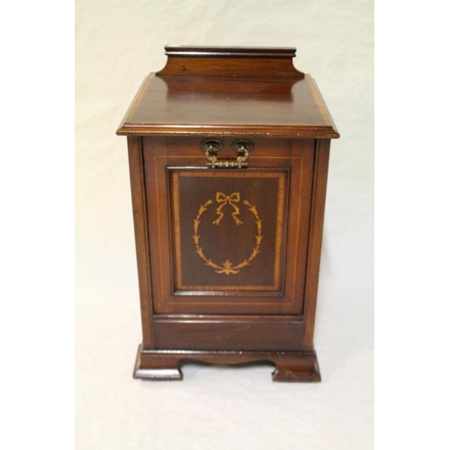 178 - Edwardian Inlaid Walnut Coal Purdonium - excellent condition  (64cm Tall x 39cm Square)