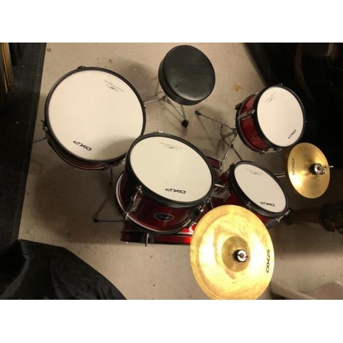 496 - Drum Kit 