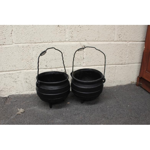 65 - Pair of Cast Iron Skillet Pots (25cm Tall - 27cm Diameter)