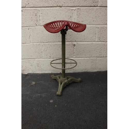 69 - Cast Iron Revolving Tractor Seat Stool 