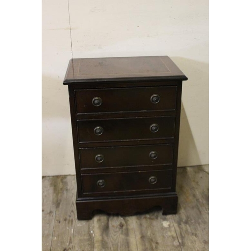 107 - Neat Georgian Style Chest of 4 Drawers with Ring Drop Handles on Bracket Feet (64cm Tall x 46cm Wide... 