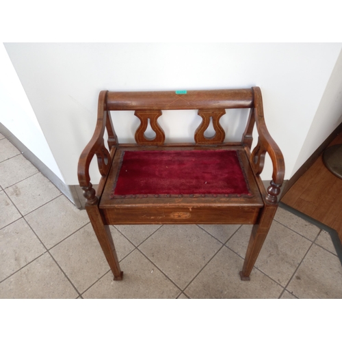 142 - Edwardian Walnut Piano Stool (Needs a polish)