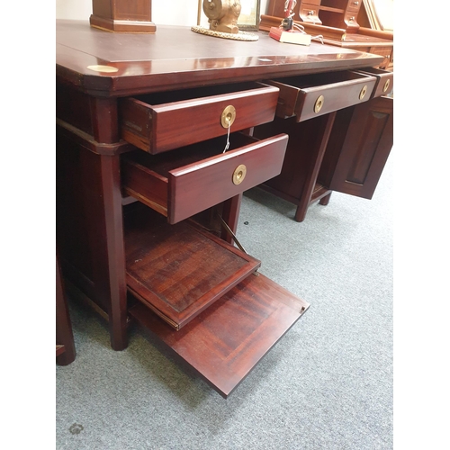 539 - Mahogany Pedestal Writing Desk together with a matching 2 Drawer Filing Cabinet