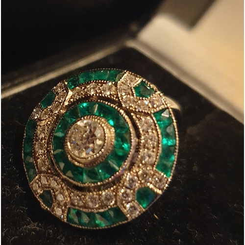 710 - 18 Carat Emerald and Diamond Cluster Style Ring - Size O)