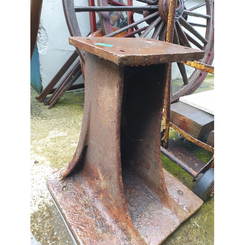 464 - Rare Victorian Cast Iron Anvil Stand