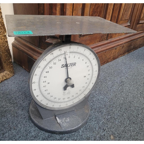 14 - Salter Post Office Scales
