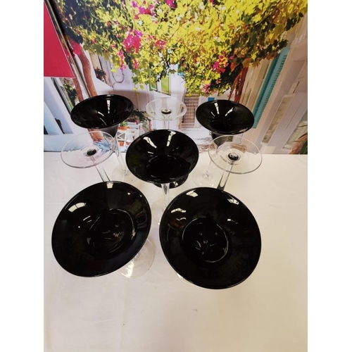 132 - Set of 8 Black Martini Vases (30cm H x 16cm D)