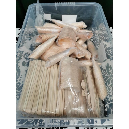 561 - Box of Bamboo Take Away Containers