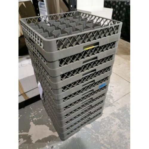 749 - Stack of Glass Shallow Racks 7-11cm spacings