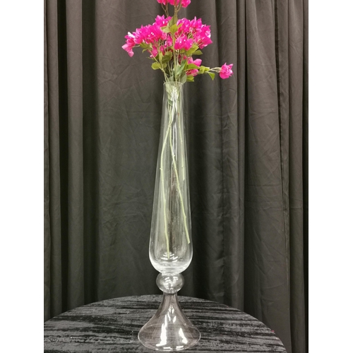 907 - 8 x Slip Brandy Vases