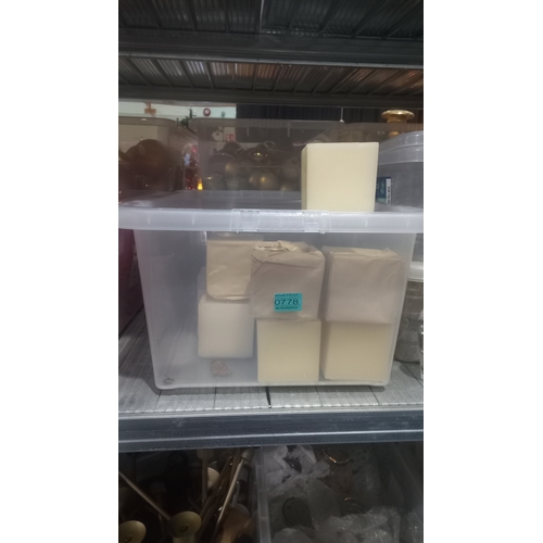 778 - Box of 10cm Square Candles