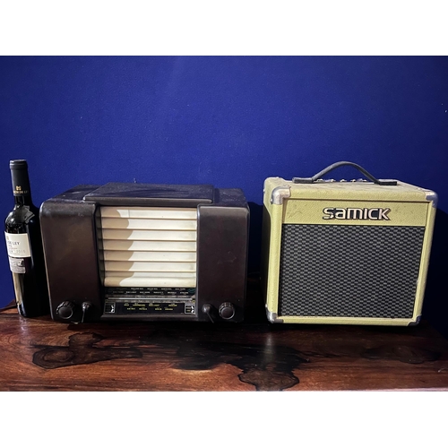 42 - Art Deco Bakelite Radio and Vintage Samick Amp (Radio 38 cm W x 28 cm H x 20 cm D)