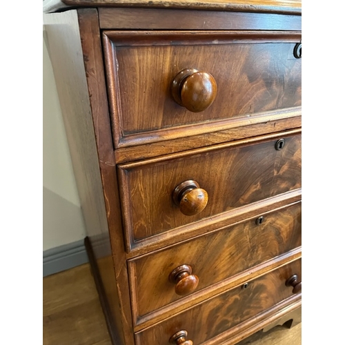 113 - Victorian chest of 4 graduated drawers on bracket feet