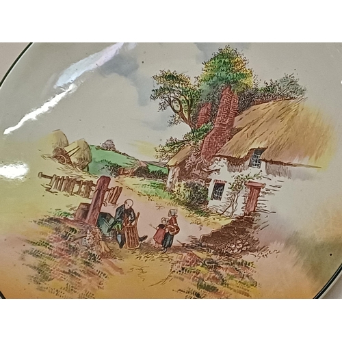 35 - Royal Doulton Charger 