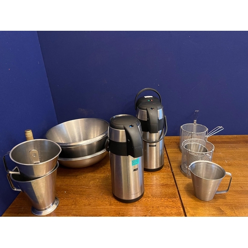 79 - Kitchen Utensils, Mixing Bowls, Tea and Coffee Dispensers