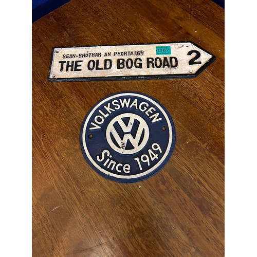 367 - The Old Bog Road Miniature Road Sign and a Volkswagen Wall Plate (Sign 38 cm W x 10 cm H)