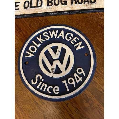 367 - The Old Bog Road Miniature Road Sign and a Volkswagen Wall Plate (Sign 38 cm W x 10 cm H)