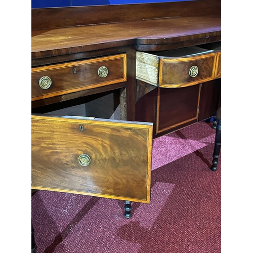 475 - Sheraton Sideboard, Mainly Mahogany with Satinwood Crossbanding (183 cm W x 100 cm H x 56 cm H)