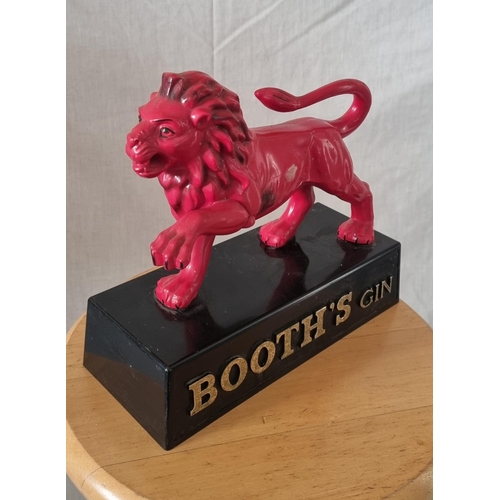 606 - Booth's Gin Bar Back Advertising Lion on Plinth (23 cm W x 22 cm H)