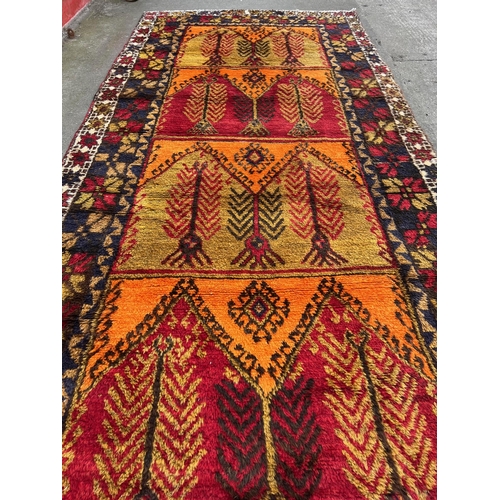 718 - Turkish Konya Rug (350 cm W x 152 cm H)