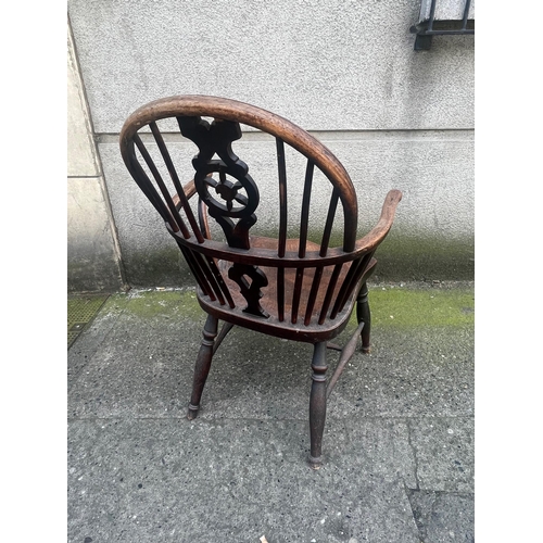 721 - Early 19th Century Elm Windsor Chair (90 cm H)