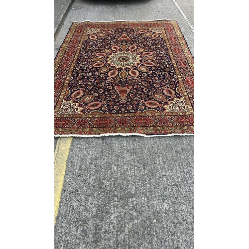 769 - Fine Tabriz Persian Rug (286 cm W x 200 cm H)