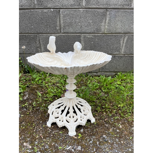 421 - Cast Iron Bird Bath with Scallop Design (35 cm H)