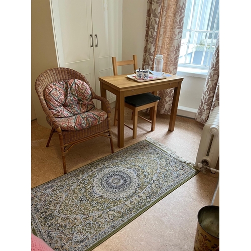123 - Extending Table, Dining Chair, Rattan Chair and Rug