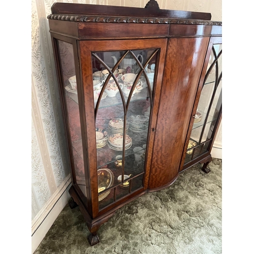 52 - Vintage Mahogany Two Door Display Cabinet on Ball and Claw Feet (122 cm W x 135 cm H x 38 cm D)
