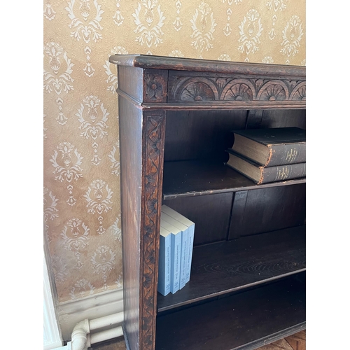 139 - Victorian Oak Jacobean Style Open Bookcase (91 cm W x 110 cm H x 27 cm D)