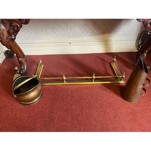 268 - Edwardian Brass Fender, Brass Coal Helmet and a Copper Coal Hod (Fender 117 cm W x 43 cm H)