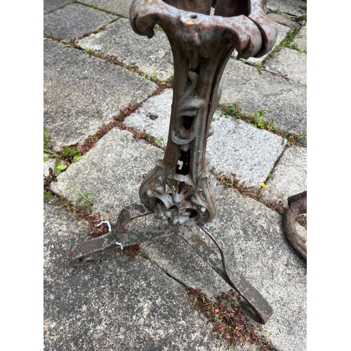 329 - Regency Cast Iron Leg, Three Cast Iron Feet, Decorative Wrought Iron Tripod Base (Tripod 70 cm H)